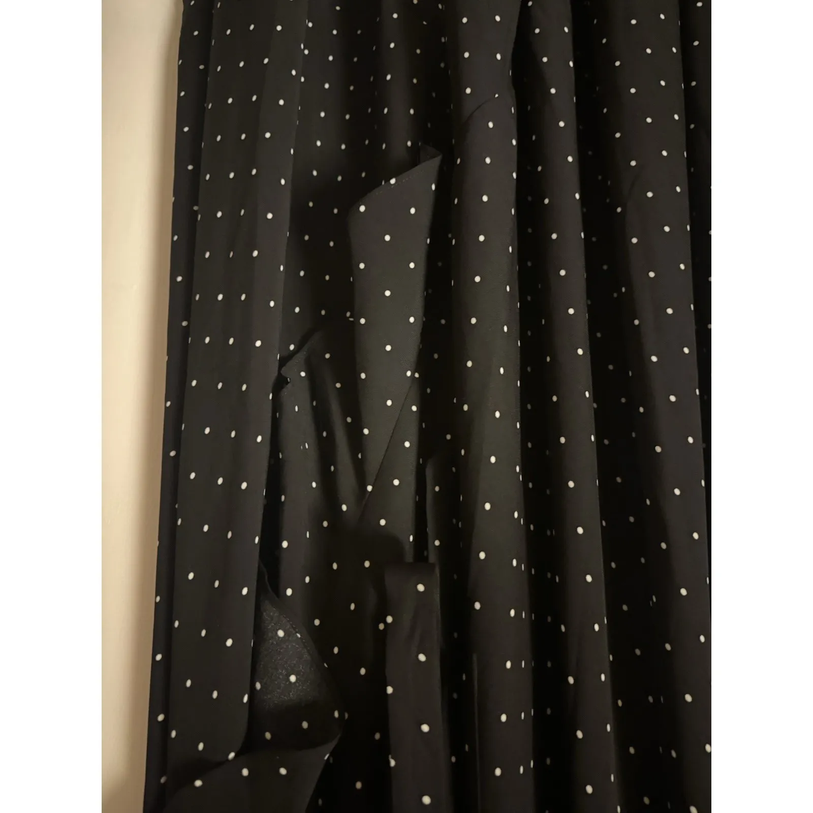 Adrienne Vittadini Women's Size Large Black With Polka Dots Wrap A/ruffle Skirt - Image 4