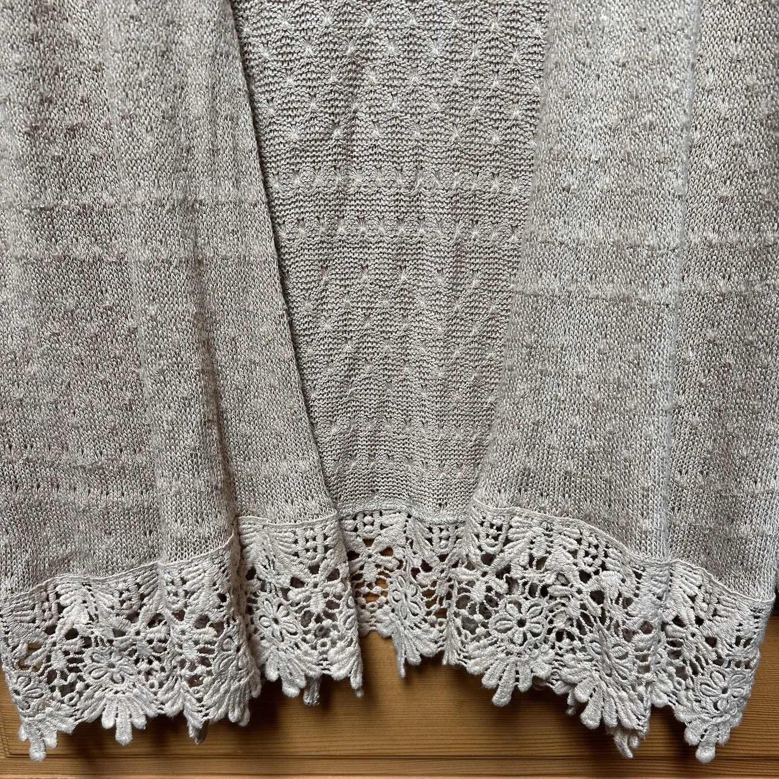 Womens Oatmeal Crochet Lace Open Cardigan Sweater Size Small Boho Hippie Cottage - Image 3