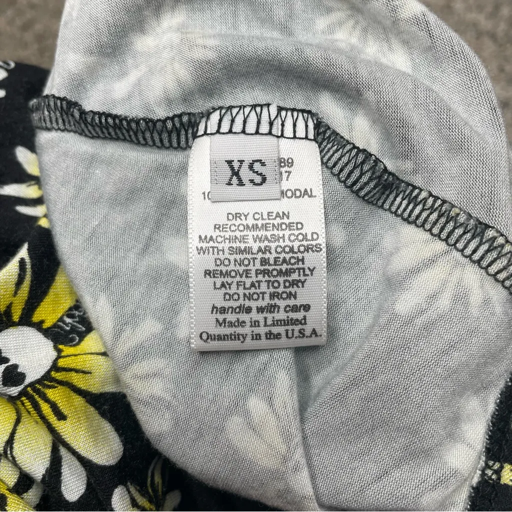 Lauren Moshi Zena Skull Daisy Flowers Floral Low Scoop Back Tank Top Extra Small - Image 7