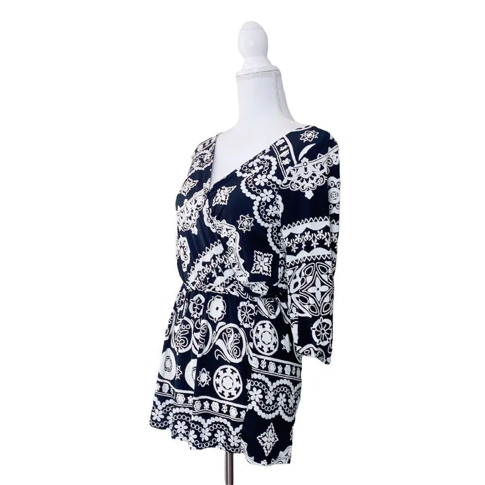 Sage Black White Romper Short Sz Small - Image 3