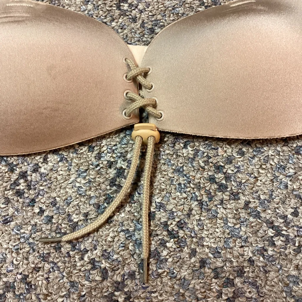 SHEIN Lace-Up Tan Nude Strapless Bra * Size Small - Image 2