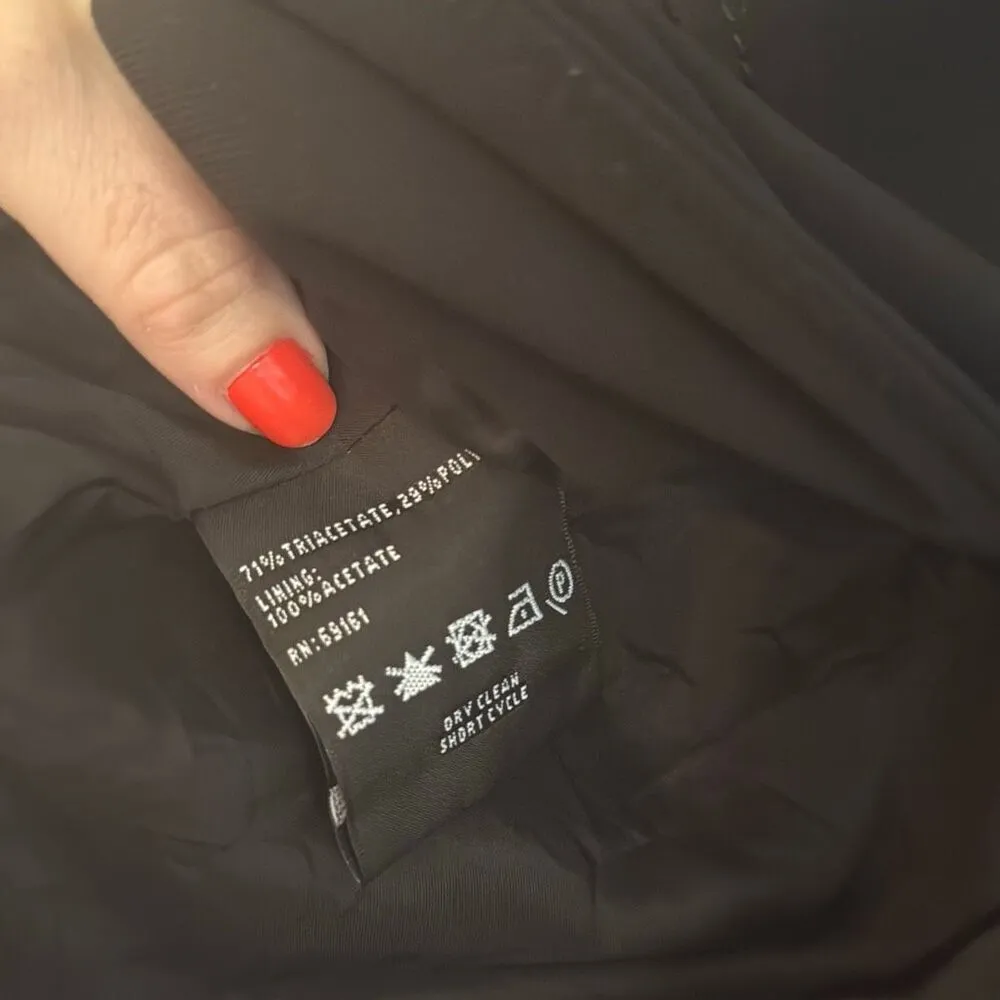 Carlisle  black structured longline blazer size 6 - Image 4