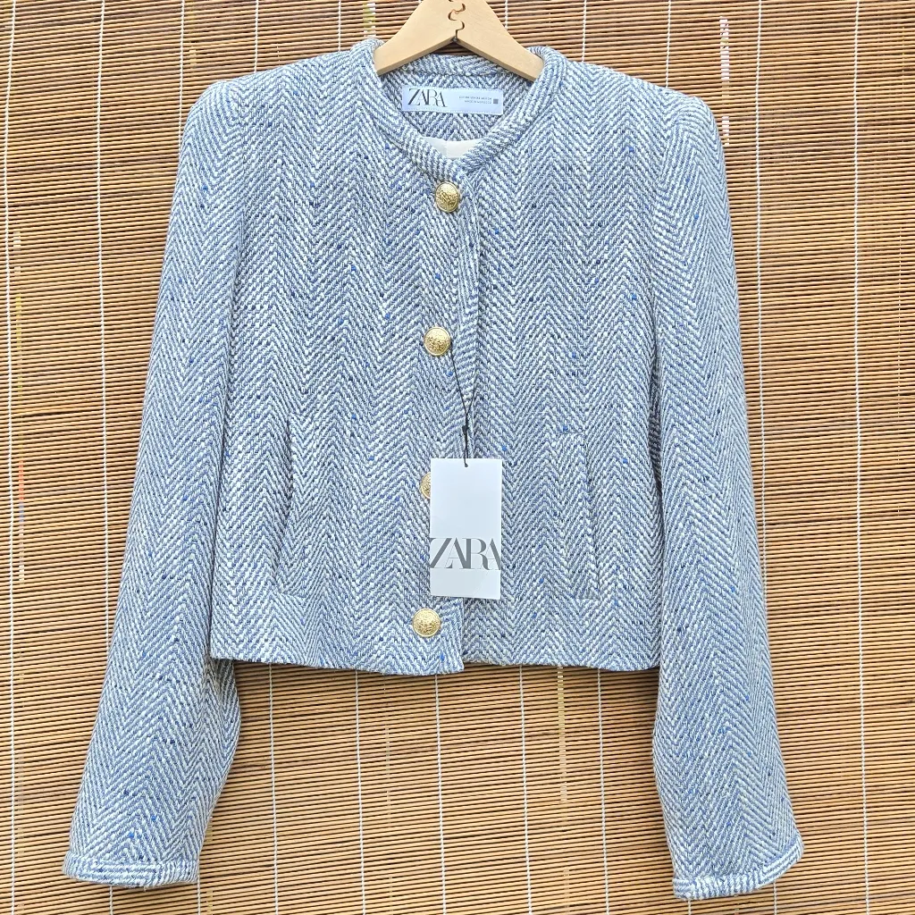 NEW  Herringbone Tweed Short Jacket Size XS Blue W/Gold Buttons - Image 7