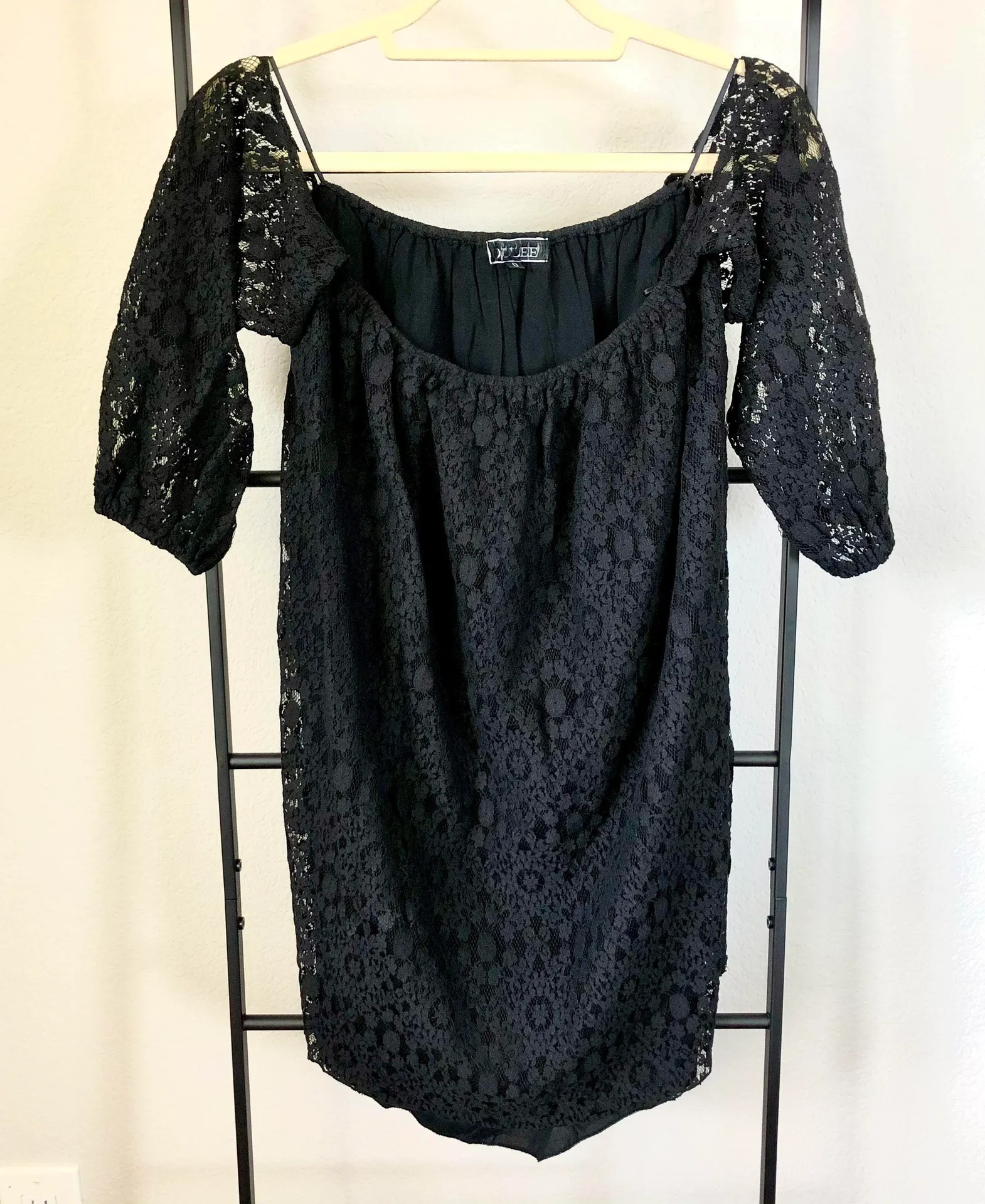 Boulee Audrey Black Lace Dress - Image 5