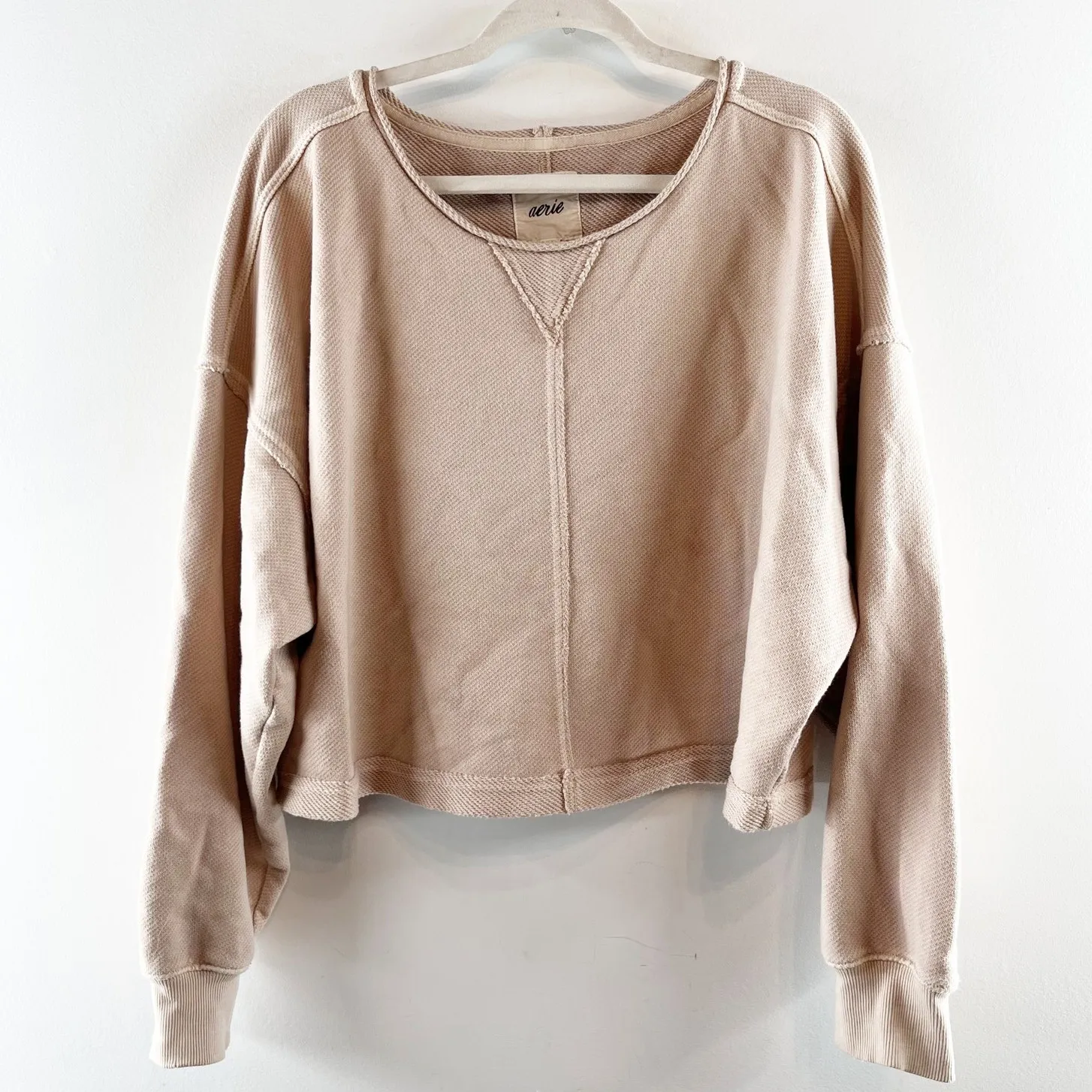 Aerie Beach Party Cropped Long Sleeve Crewneck Sweatshirt Top Tan Large - Image 3