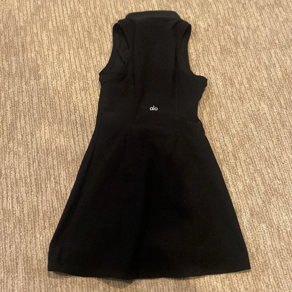 Alo black sleeveless dress - Image 2