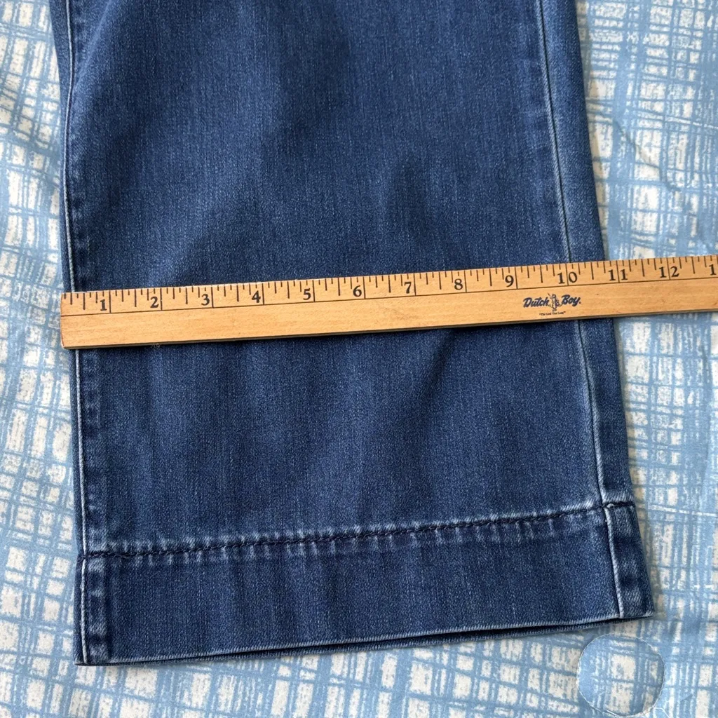 Universal Thread Indigo Denim Belted Wide Leg High Rise Cropped Jeans - Image 10