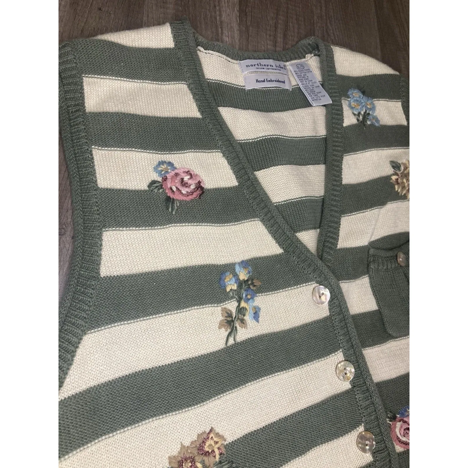 Vtg Northern Isle Sweater Vest Womens XL Floral Hand Embroidered Cottage Teacher Green - Image 3
