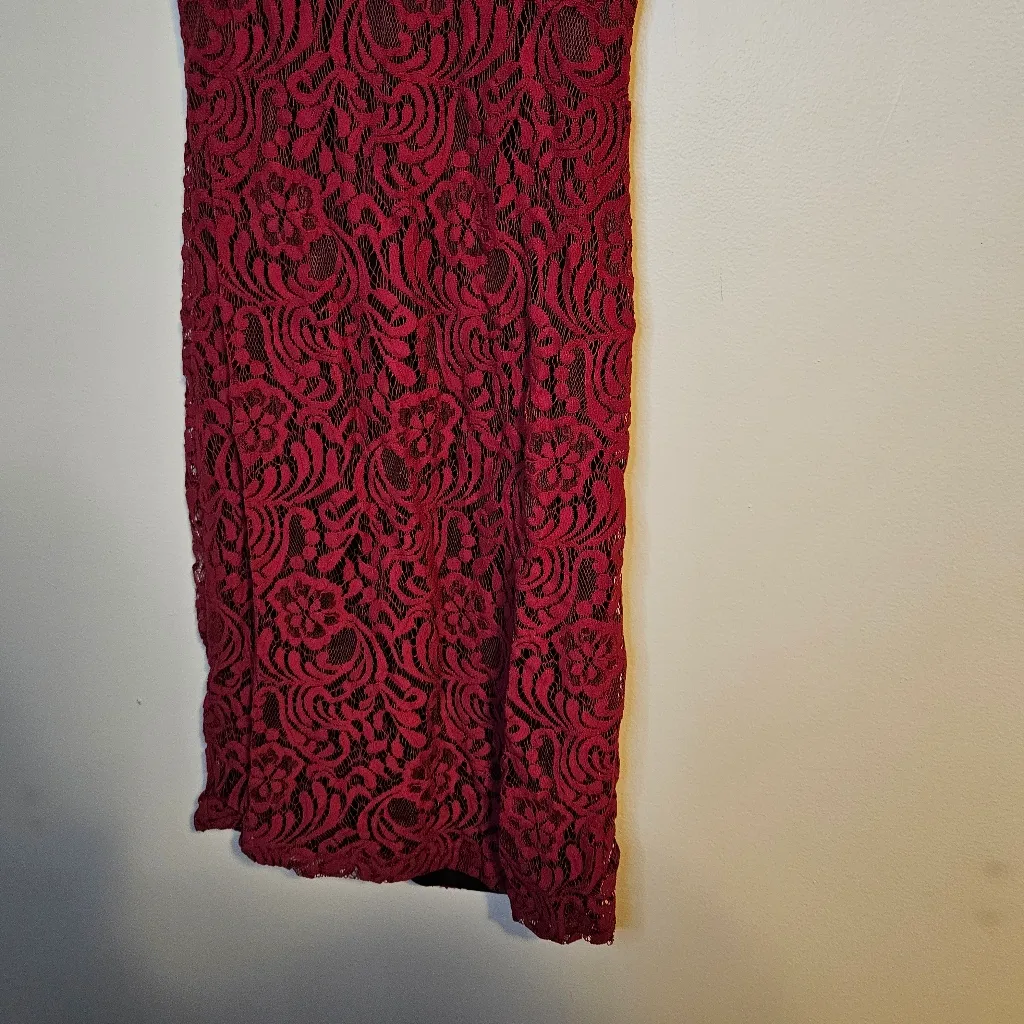 Eva Mendes Dress New York & Company Red Lace Bodycon Black Midi Cocktail Party Size 2 - Image 3