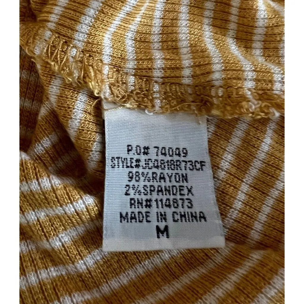 Chance Or Fate ~ Flare Short Sleeve, Front Ties ~ Size Medium ~ Gold Yellow - Image 7