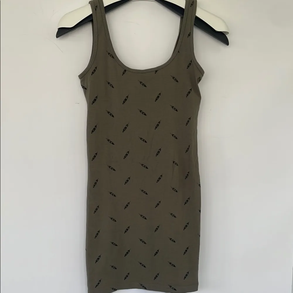 Atmosphere Green Feather Sleeveless Tank Dress Size 6 - Image 5