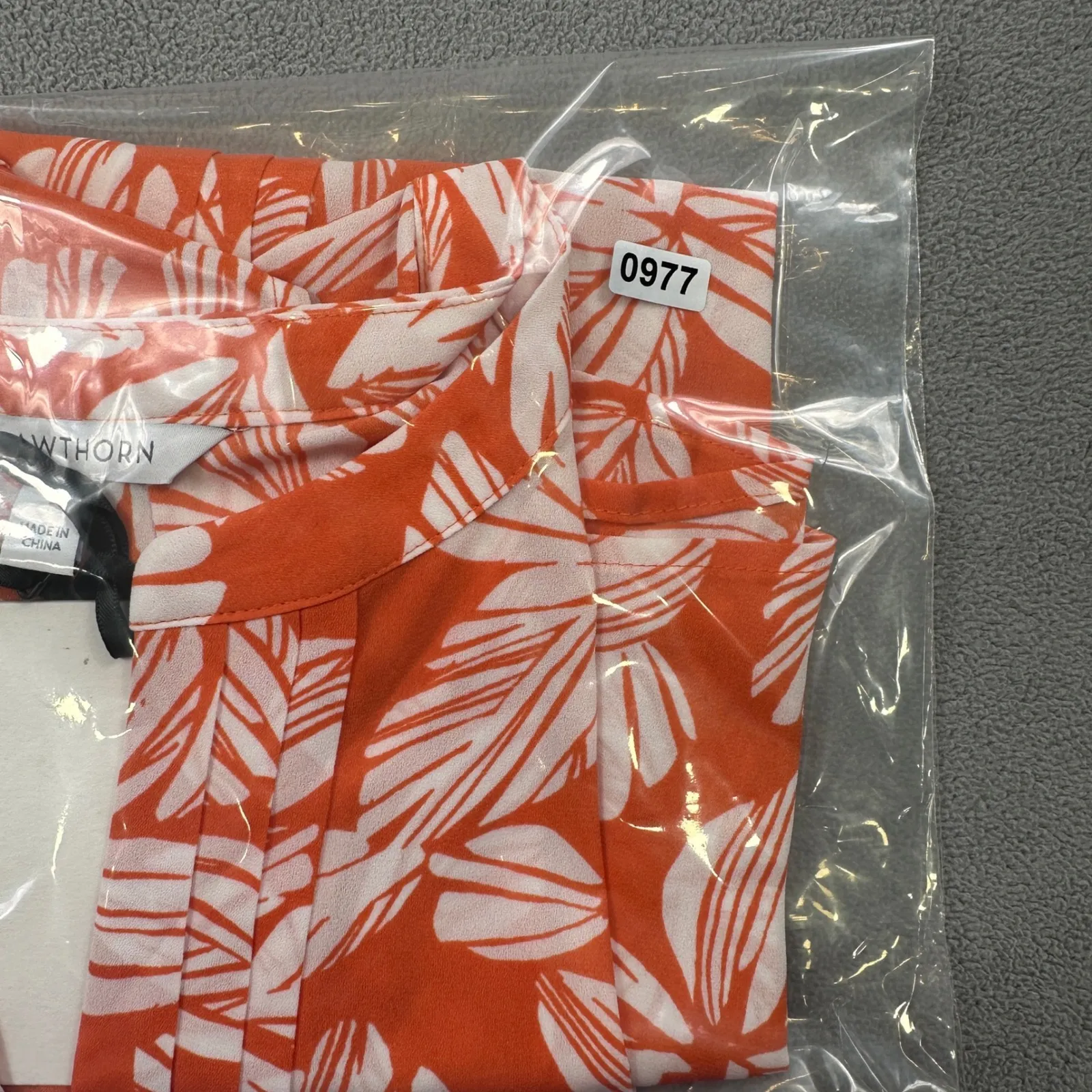 NWT 41 HAWTHORN Top Womens L Orange Sleeveless White Leaf Print Pleated Blouse Size L - Image 8