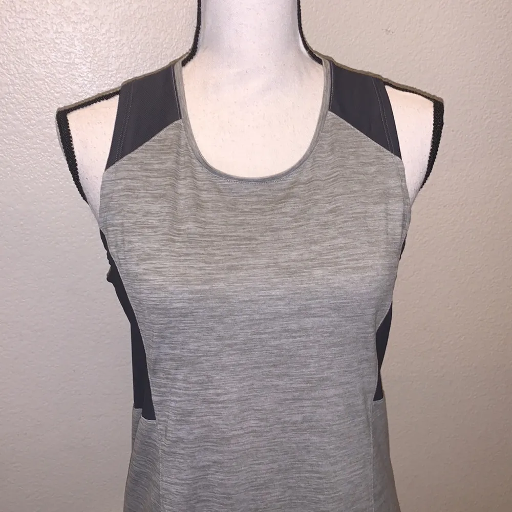 Second Skin grey lightweight breathable athletic top Gray Size L - Image 2