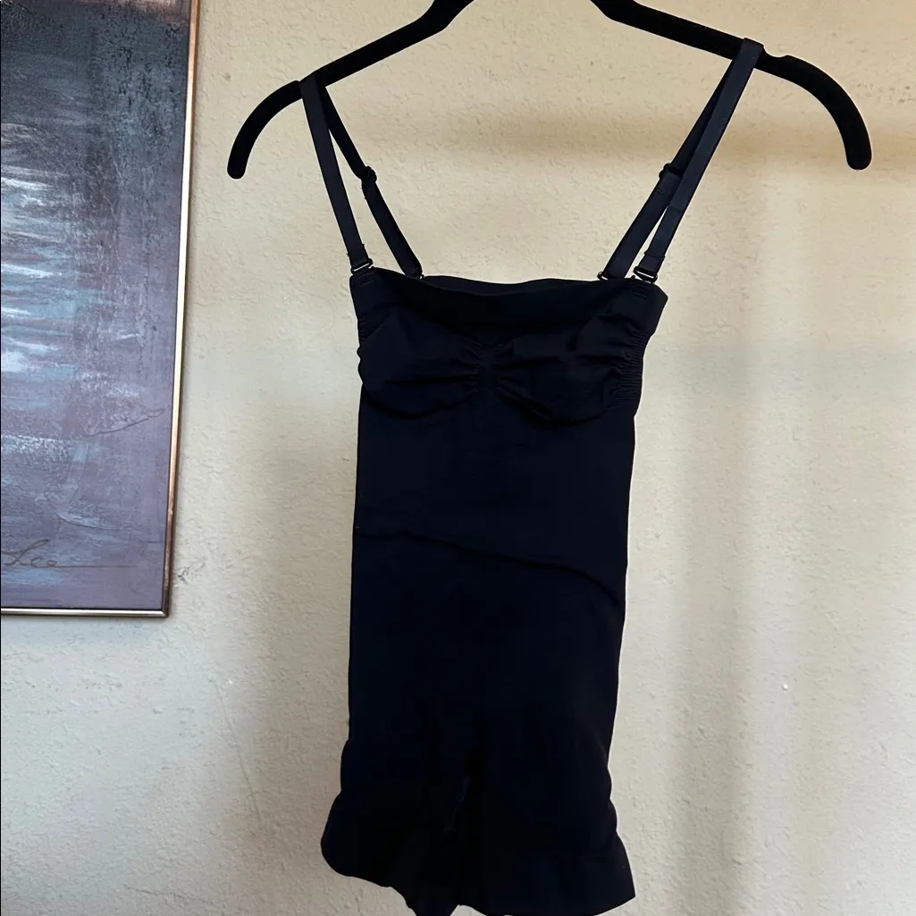 Skims Seamless Sculpt Strapless Shortie Bodysuit Onyx Size S NWOB - Image 3