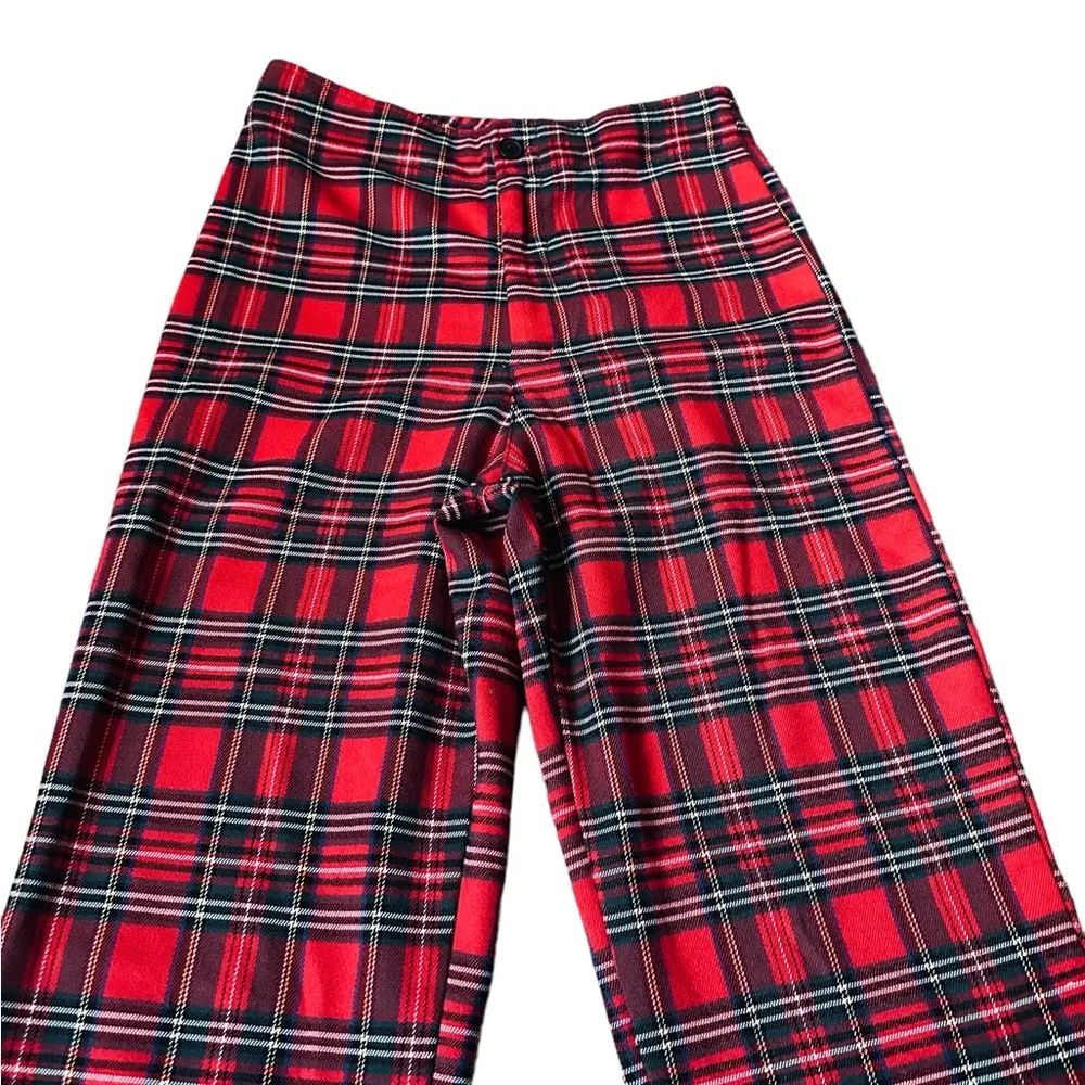 John Galt Brandy Melville Kim Tilden Red Plaid High Rise Pants
Size Small - Image 6