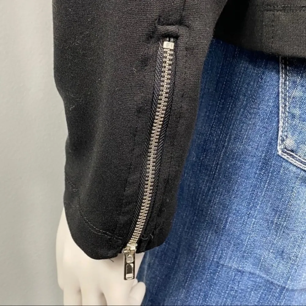 W5 Black Moto Jacket Silver Zipper Front Size S Edgy Chic Fall Layering Piece - Image 6