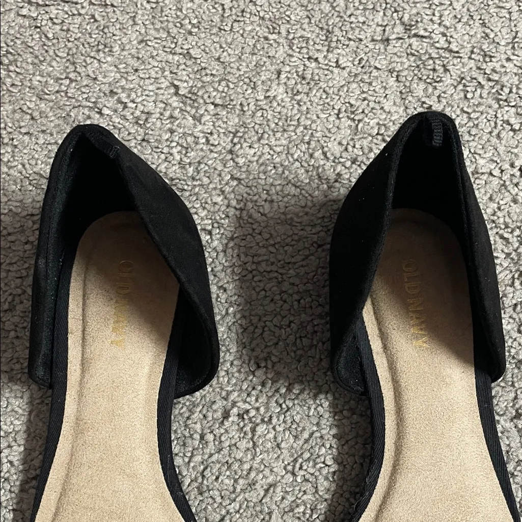 Old Navy Black and White Spotted Women's Flats 7.5 - Image 3