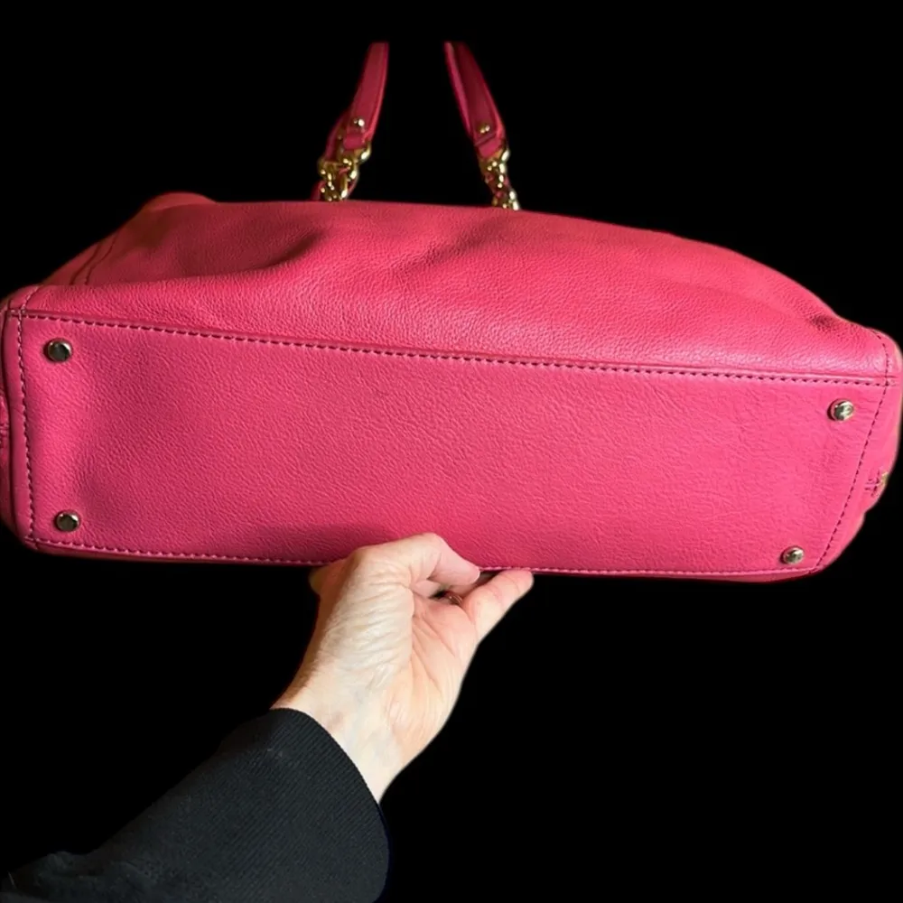 Kate Spade Cobble Hill Andee Fushia Leather Satchel w/ Goldtone Chain Straps - Image 9