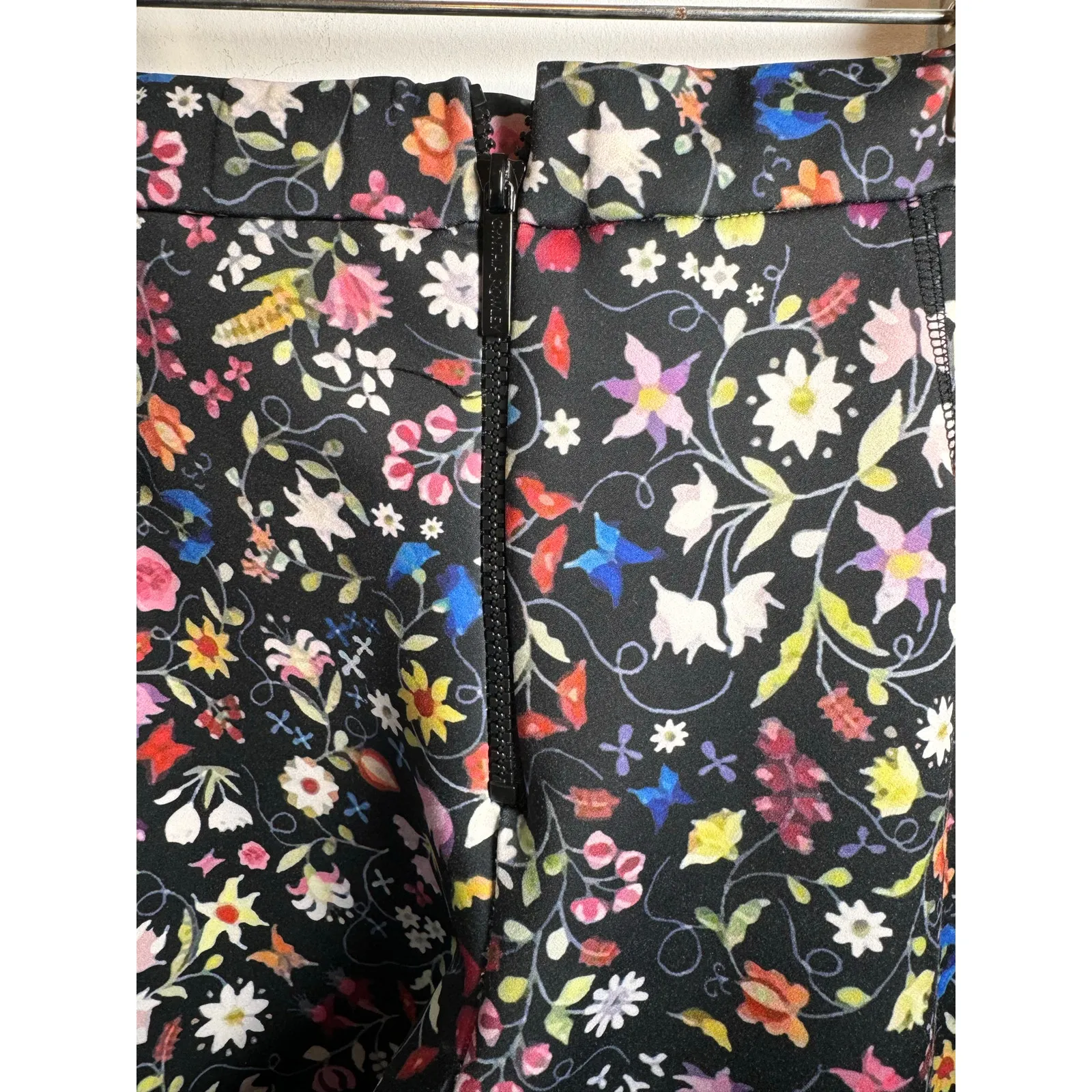 Cynthia Rowley Neoprene Women's Size 6 Black Multi Floral Ankle Leggings Pants - Image 8