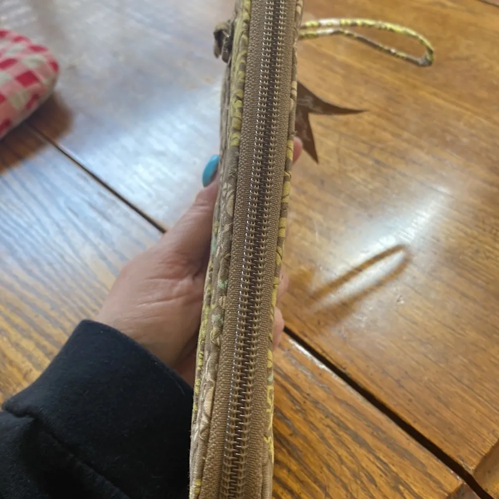 Vera Bradley Wallet - Image 4