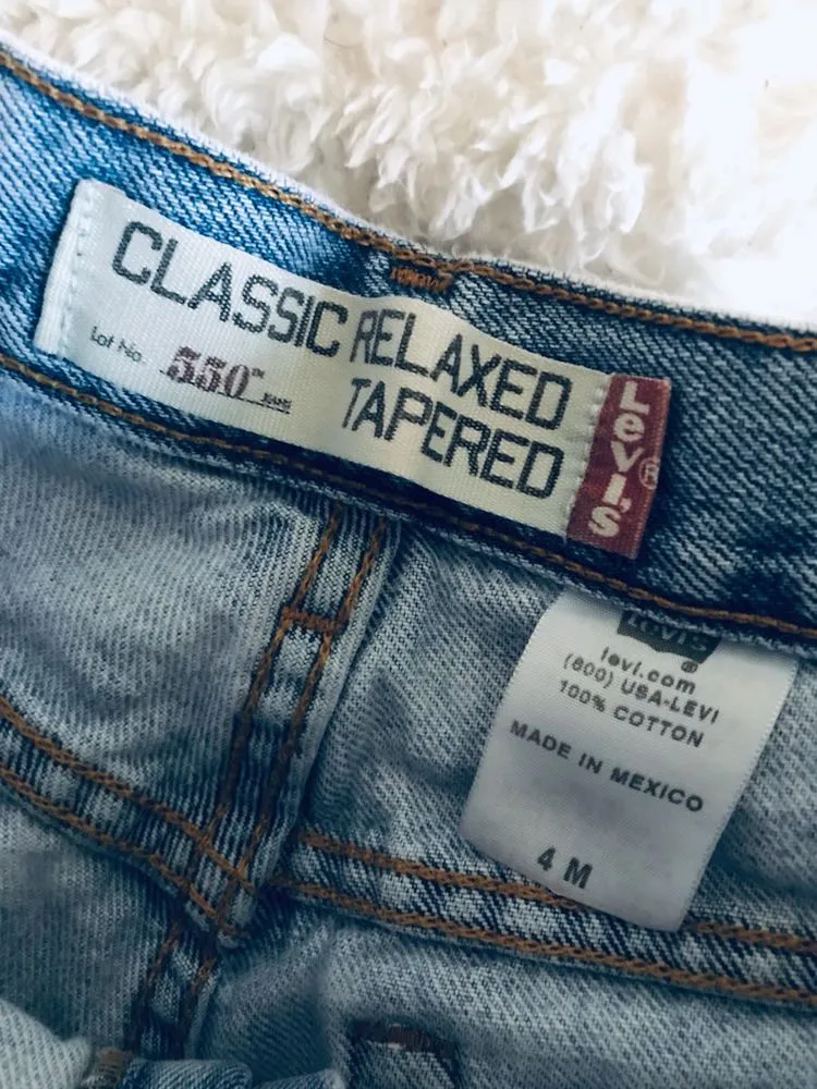 Levi’s High Waisted Jean Shorts - Image 3