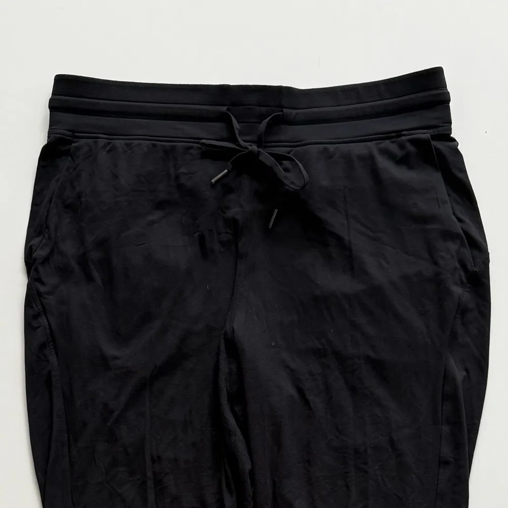 Lululemon Ready to Rulu Hi Rise Joggers 7/8 Length - Black size 14 - Image 3