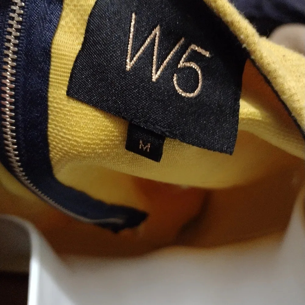 Anthropologie mustard color long sleeve shirt - Image 4