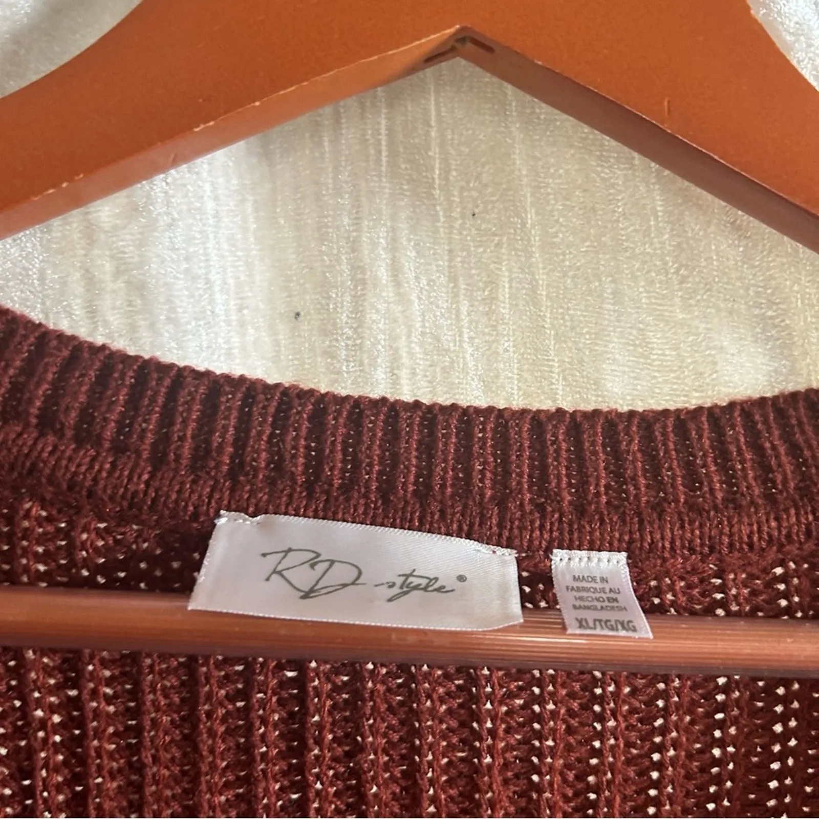 Stitch Fix RD Style Josslyn V-Neck Sweater Curve Hem Knit Rust Brown NWT Size XL - Image 2