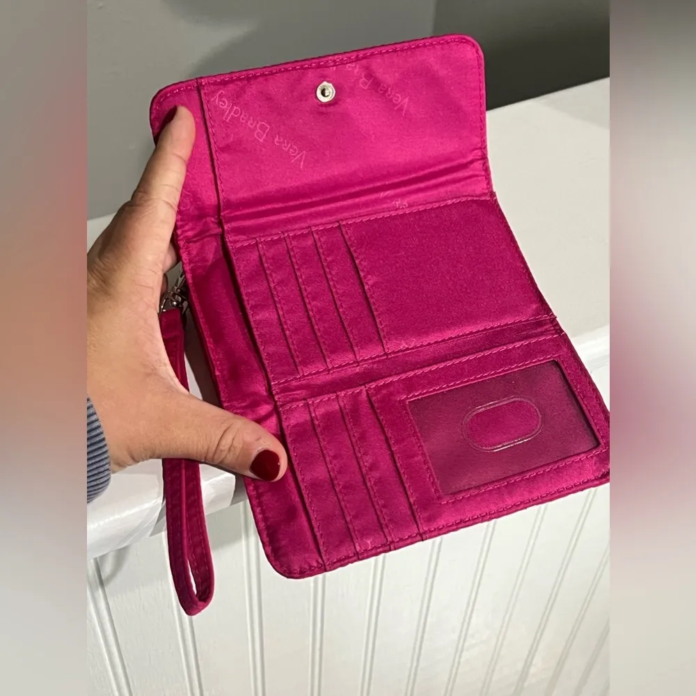 Vera Bradley pink wristlet - Image 3