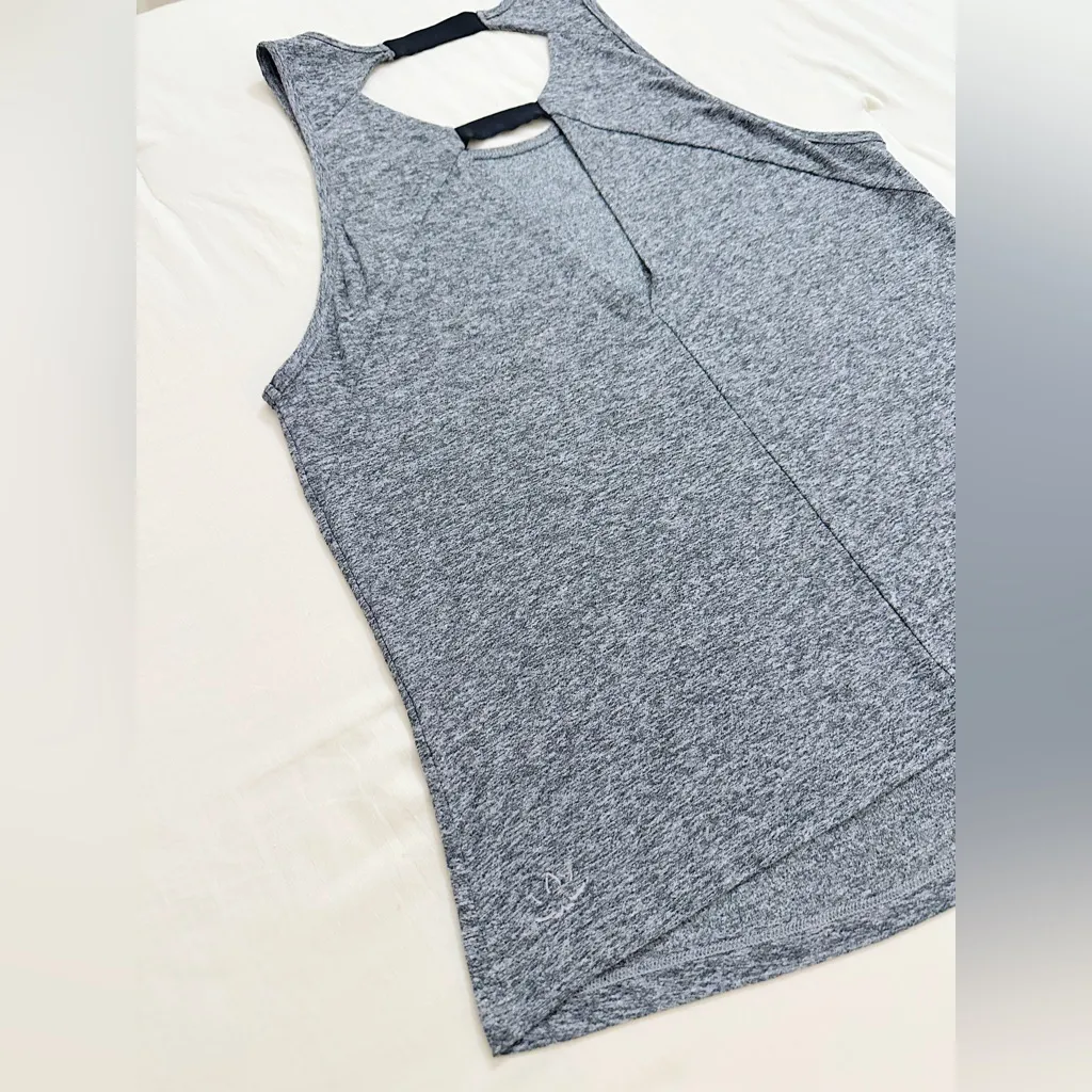 Beyond Yoga Featherweight Strappy Tank - Heather Grey - S - Image 4