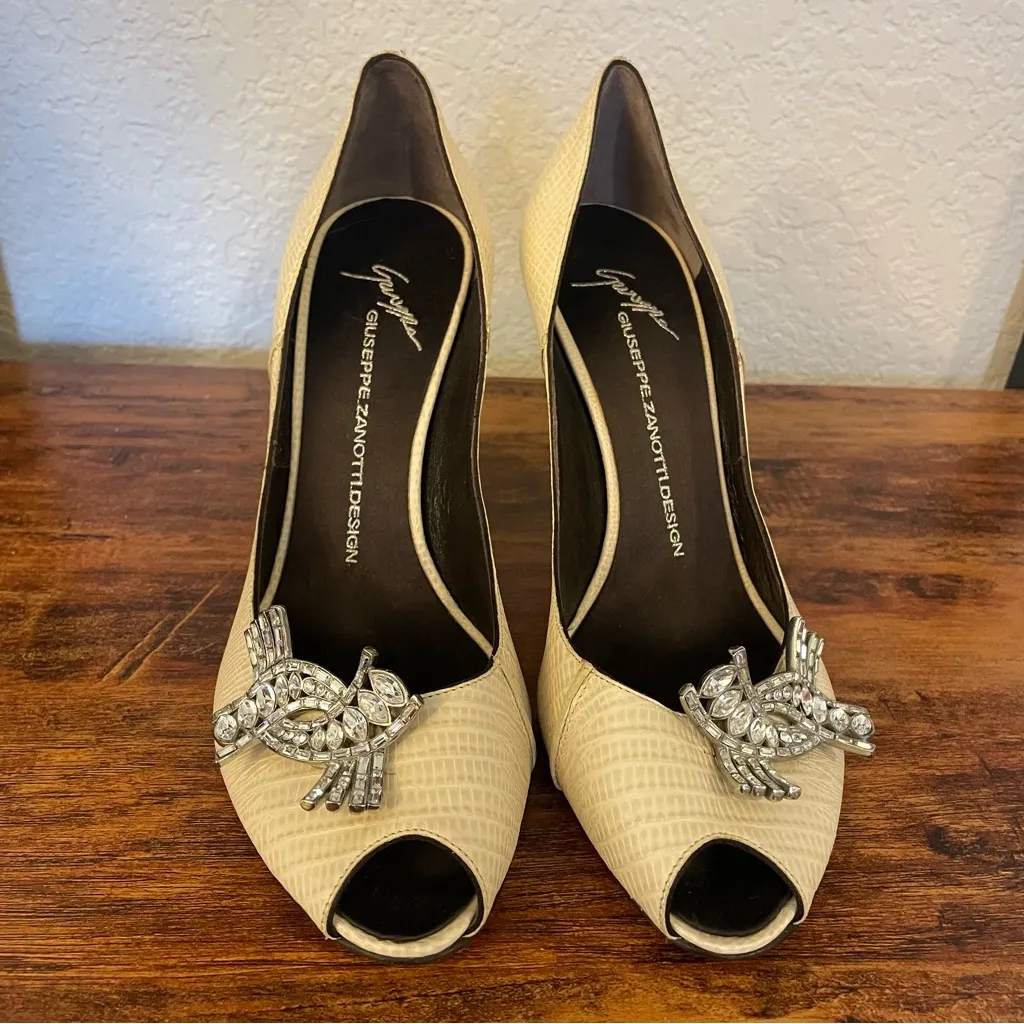 Giuseppe Zanotti Vicini Swarovski Crystal Reptile Embossed Peep Toe Heels - 38.5 - Image 3