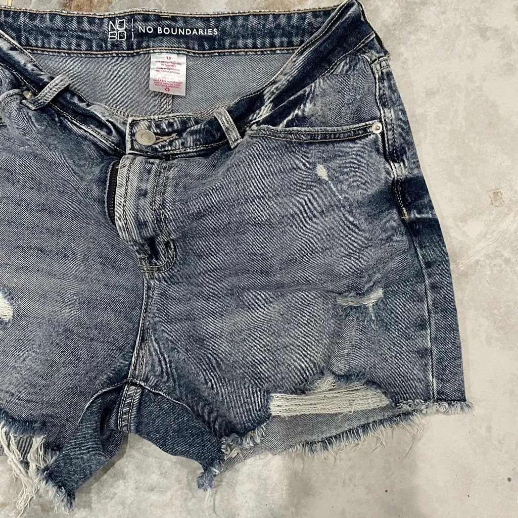NOBO BlueJean Shorts Distressed High - Image 4