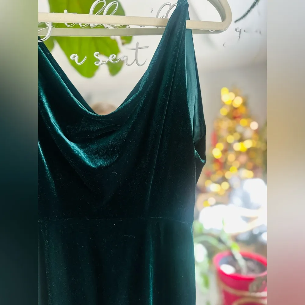 Jenny yoo dark green velvet bridesmaid maxi dress size 8 - Image 2