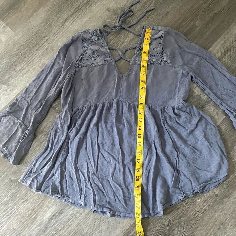 American Eagle Bell Sleeve Top Lace Periwinkle Blue Small Boho - Image 9