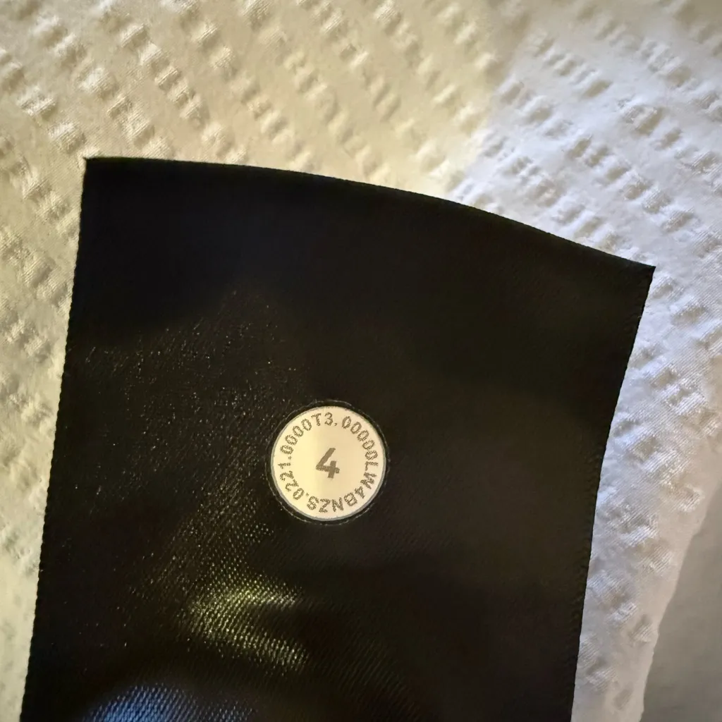 Lululemon Pack Light Pullover (Packable) – Ocean Air Like New 2021 Size 4 - Image 8