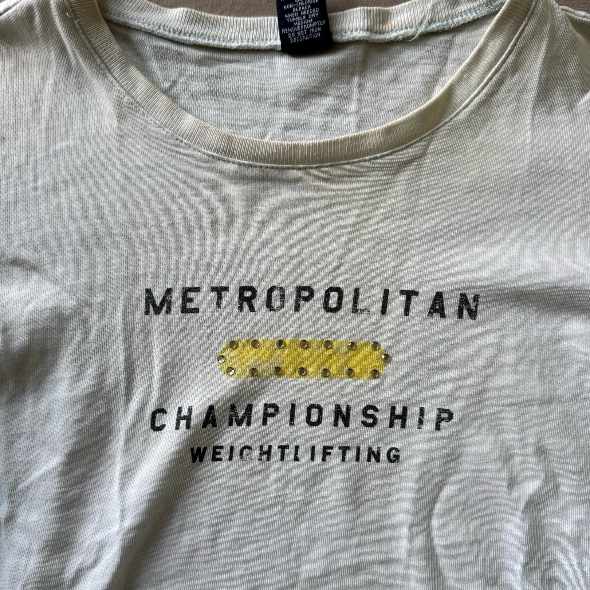 Vintage Gap Weightlifting Graphic Long Sleeve Tee - Image 7