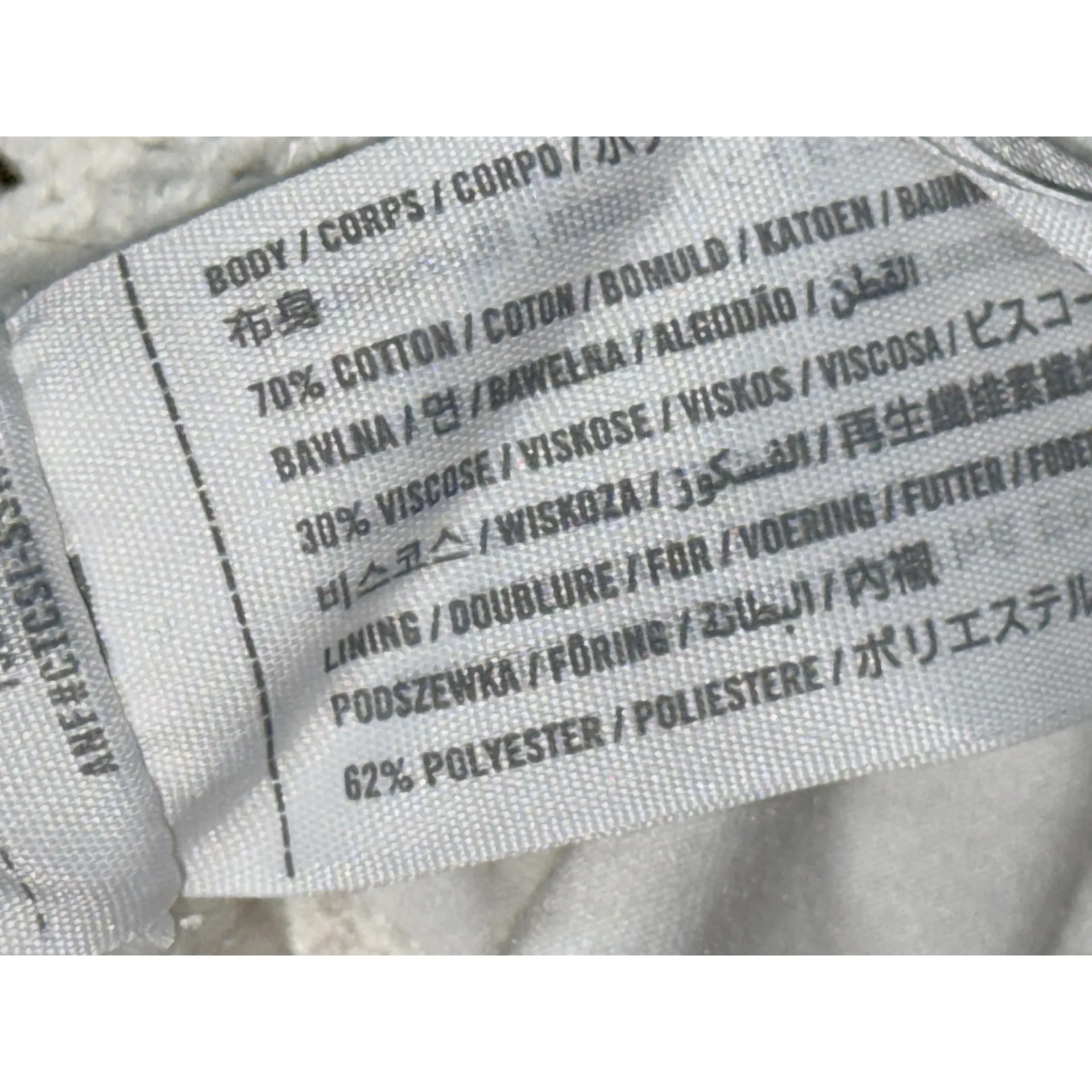 NEW Abercrombie & Fitch White Crochet Knit Cropped Halter Top Crop Top Size M - Image 7