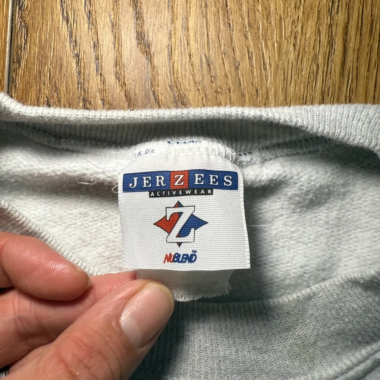 VTG 90s Jerzees Christmas Snowman Crewneck Sweatshirt Womens L Winter Scene Gray Size L - Image 5