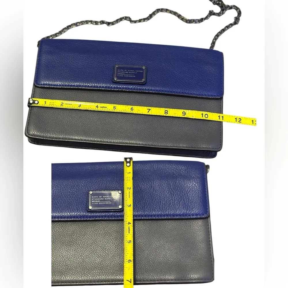 MARC BY MARC JACOBS BLUE AND GRAY CLUTCH WITH DUST BAG - Image 4
