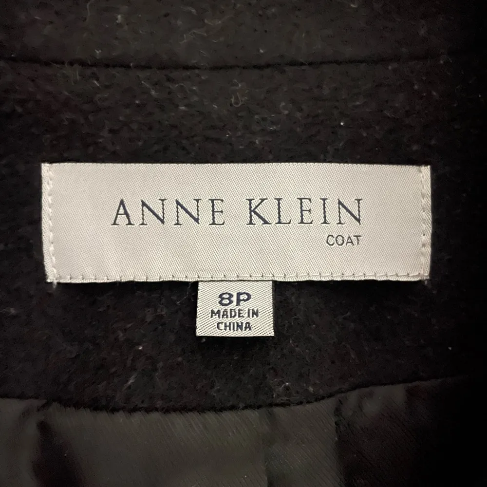 Women's Black Coat - Image 4