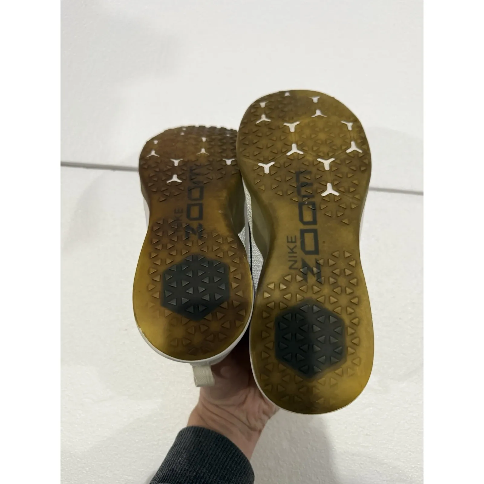 Nike Zoom Dynamic Training Running Shoes White Black Size 5.5 - Image 7