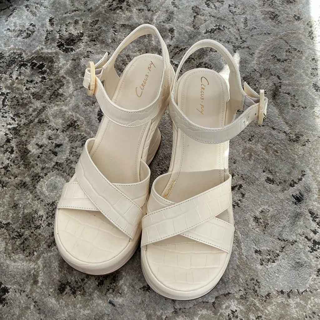 Circus by Sam Edelman  PEONY sandals🌼🌼🌼 - Image 13