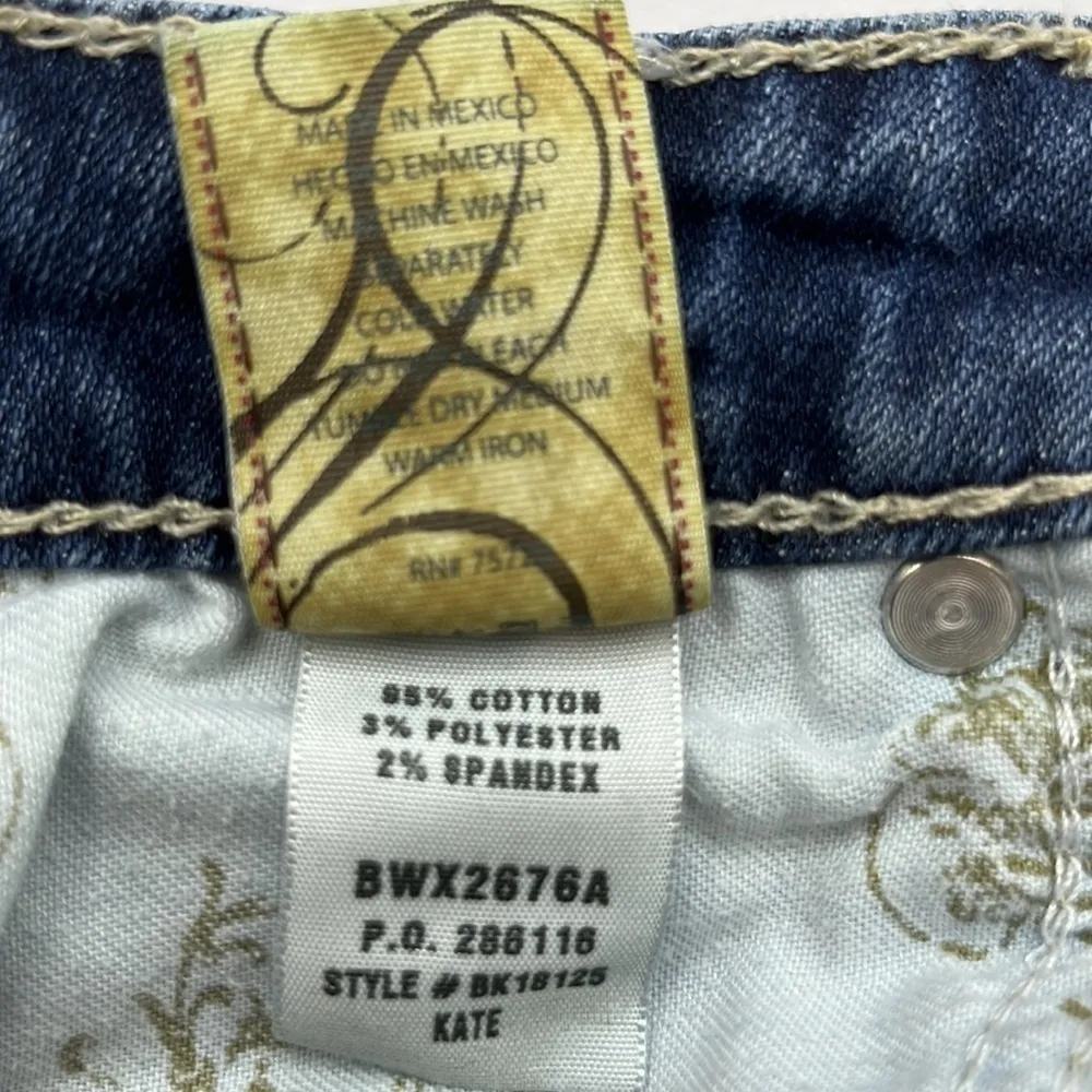 BKE Denim Kate Capri Stretch Mid Rise Size 27 - Image 10