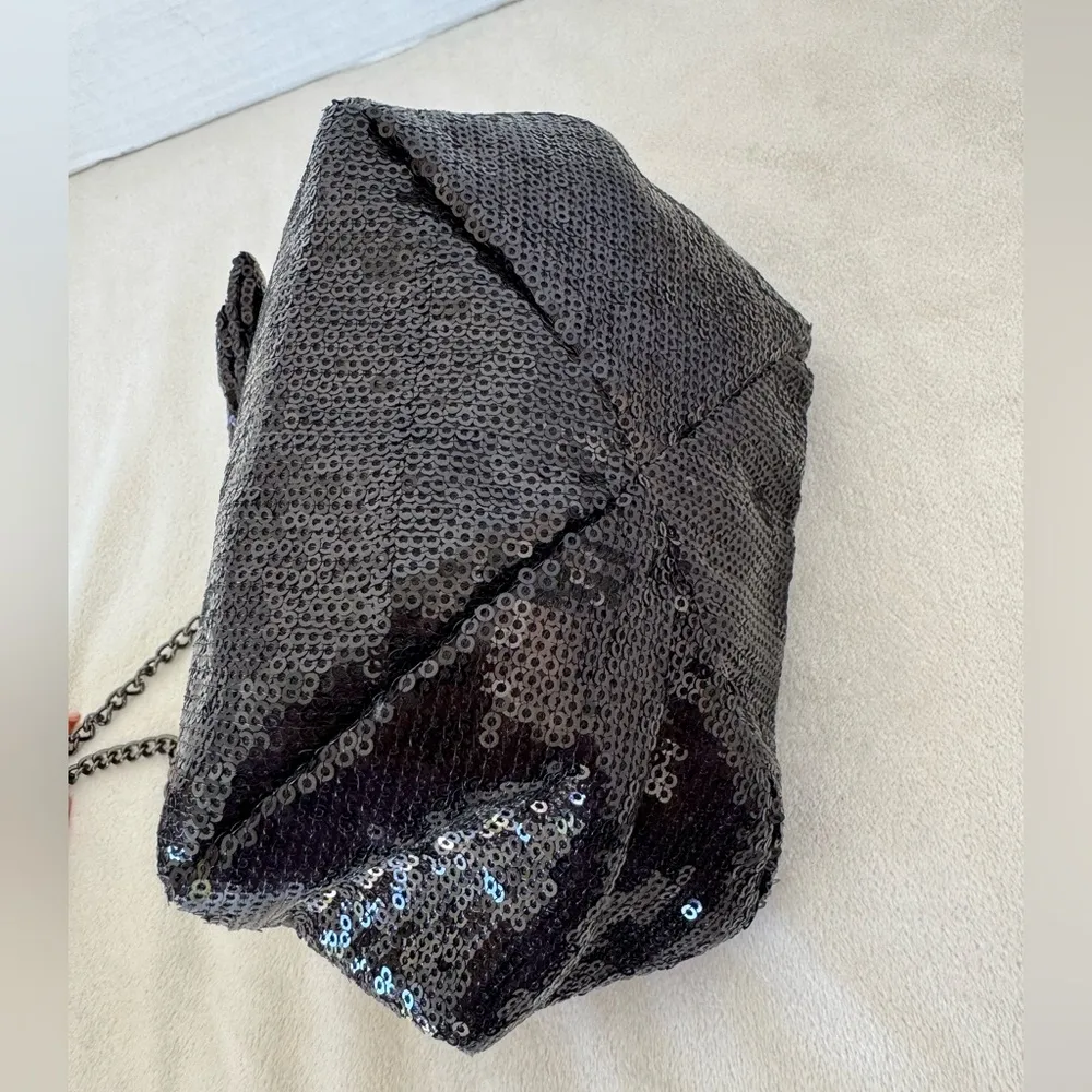 Betsey Johnson Women’s Mini Pewter Sequin Chain Black Evening Shoulder Bag Purse - Image 8