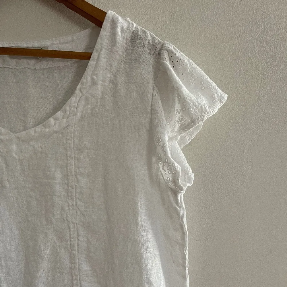 Lung O L'Arno Italian 100% Linen Top White Eyelet Peplum Small Trad Wife Coastal - Image 4