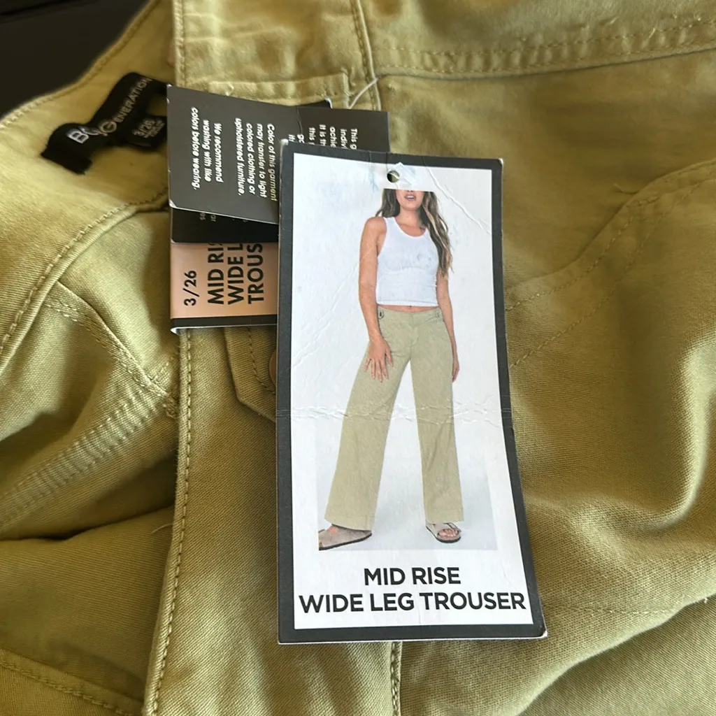 BCBGeneration NWT BCBGenration Mid Rise Wide Leg Trouser Green - Image 5