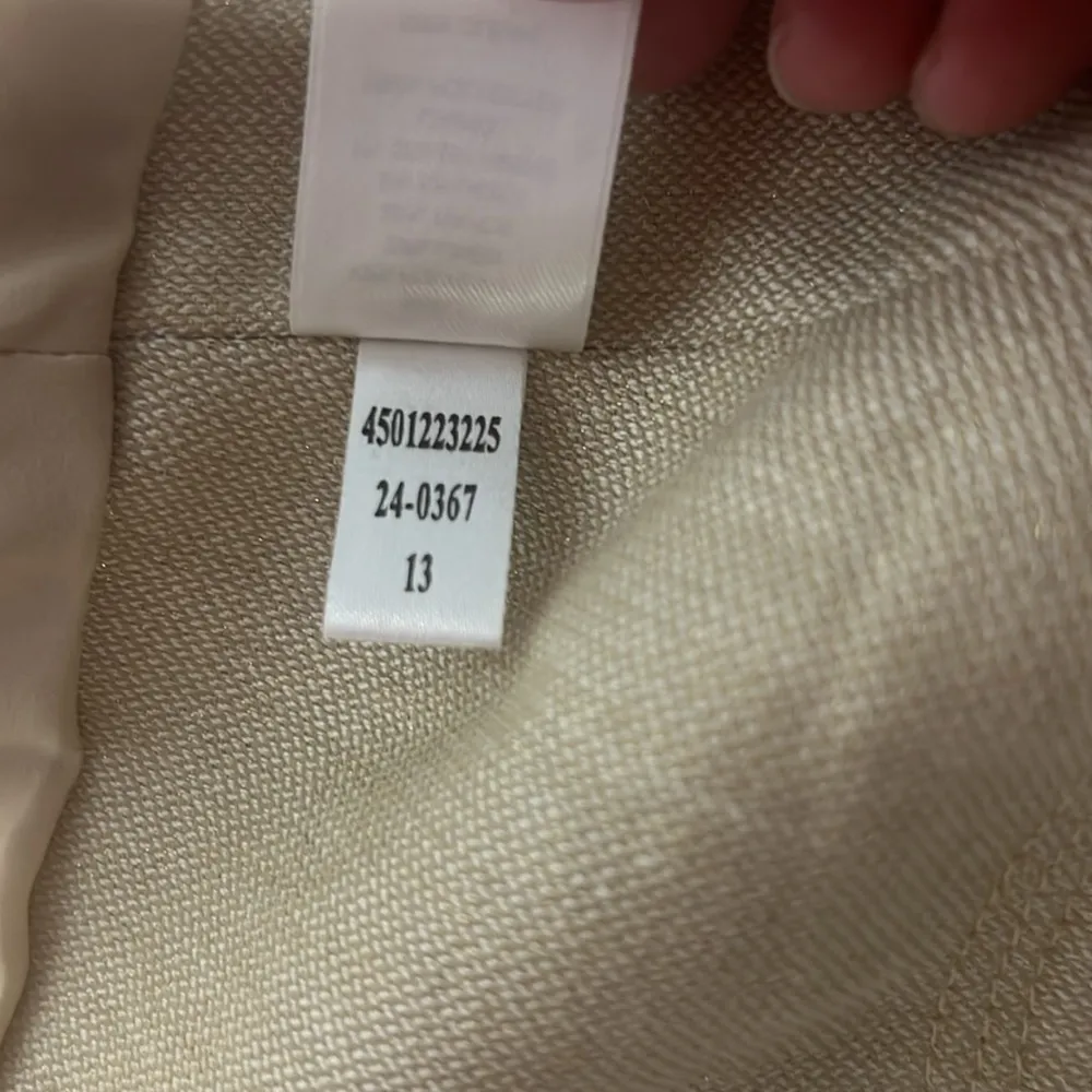 NWT- White House Black Market Ponte Military White Cropped Jacket / Blazer - Image 7