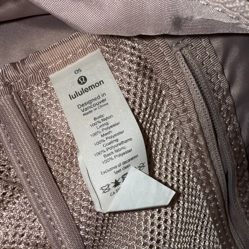 Lululemon Athletica Blush Backpack - Image 5