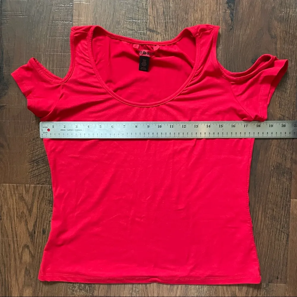 fire engine red, shoulder bearing t-shirt, size XL - Image 6