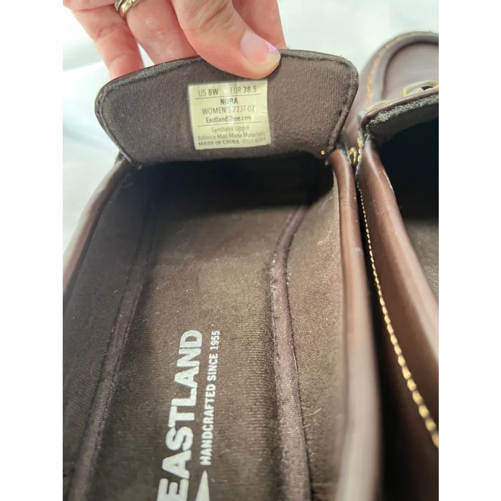 EastLand  Nora Brown Faux Leather Loafers Size 8W - Image 7